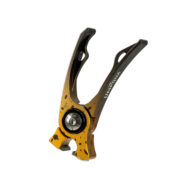 Umpqua Riverrun Nipper - Artist Series - Rainbow Trout (IN STOCK)